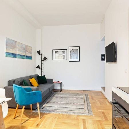 Апартаменты Design And New Flat In Navigli District Милан Экстерьер фото